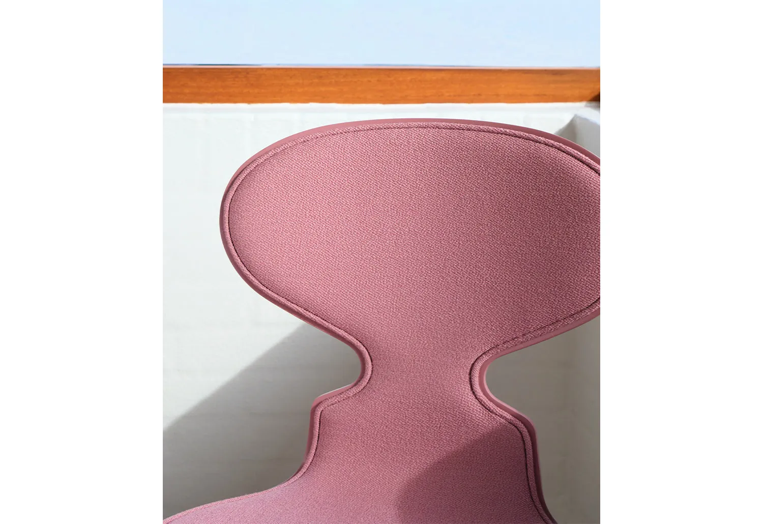 Ant Chair, 3 Legs, Front Upholstered