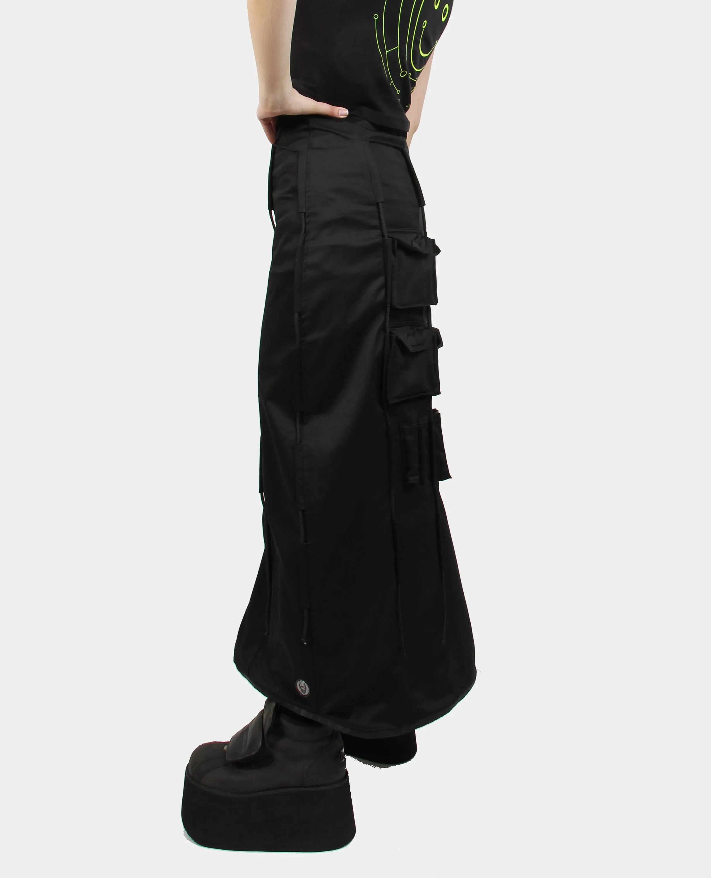 APOCALYPSE SKIRT LONG BLACK ON BLACK