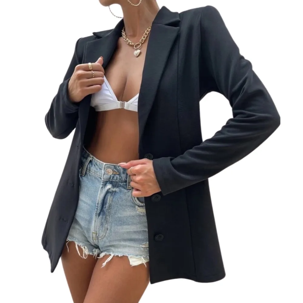 Blazer Preto Acinturado Executivo Com Botão Feminino