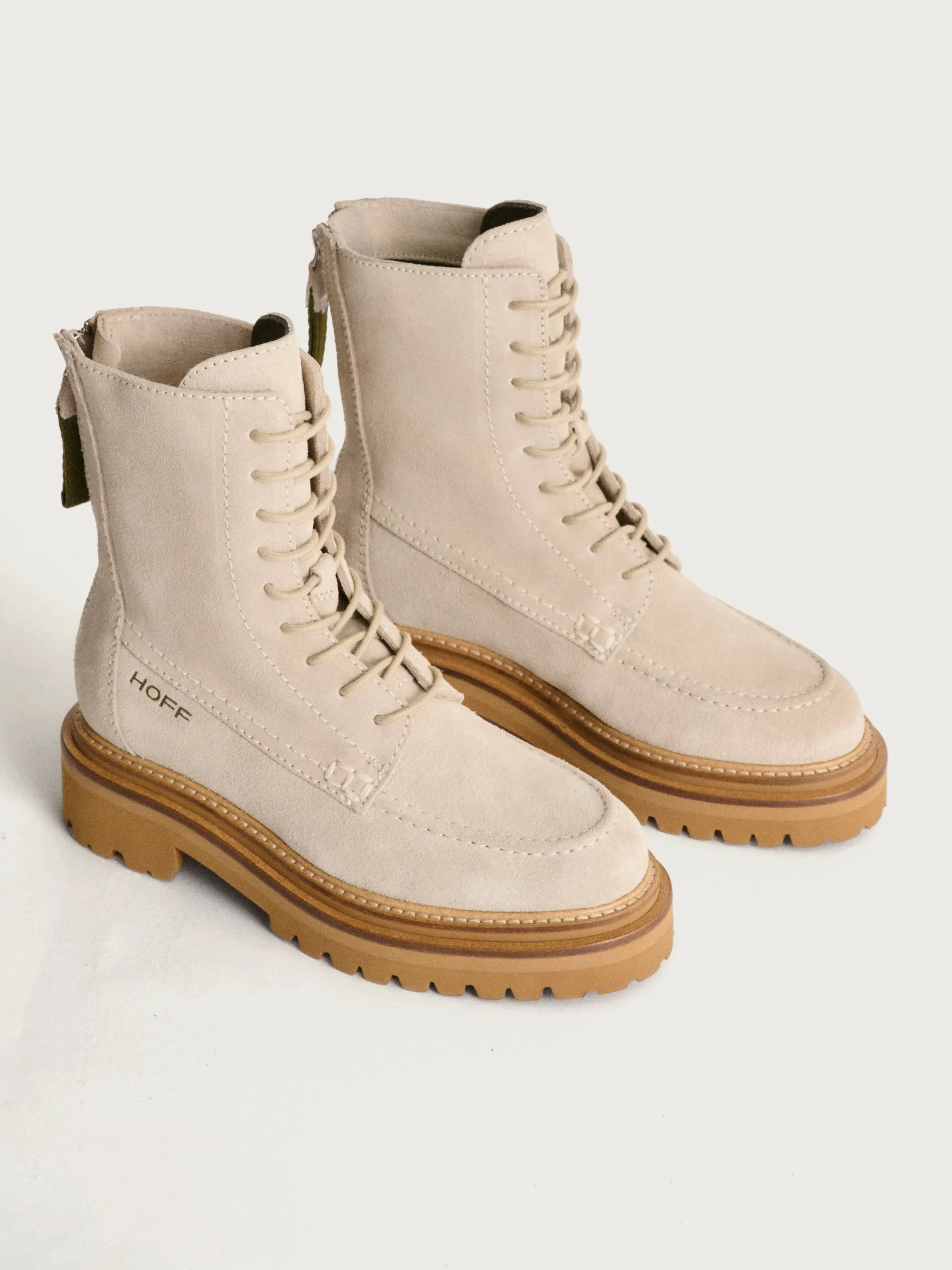 BOTA SERRAJE DESERT BEIGE