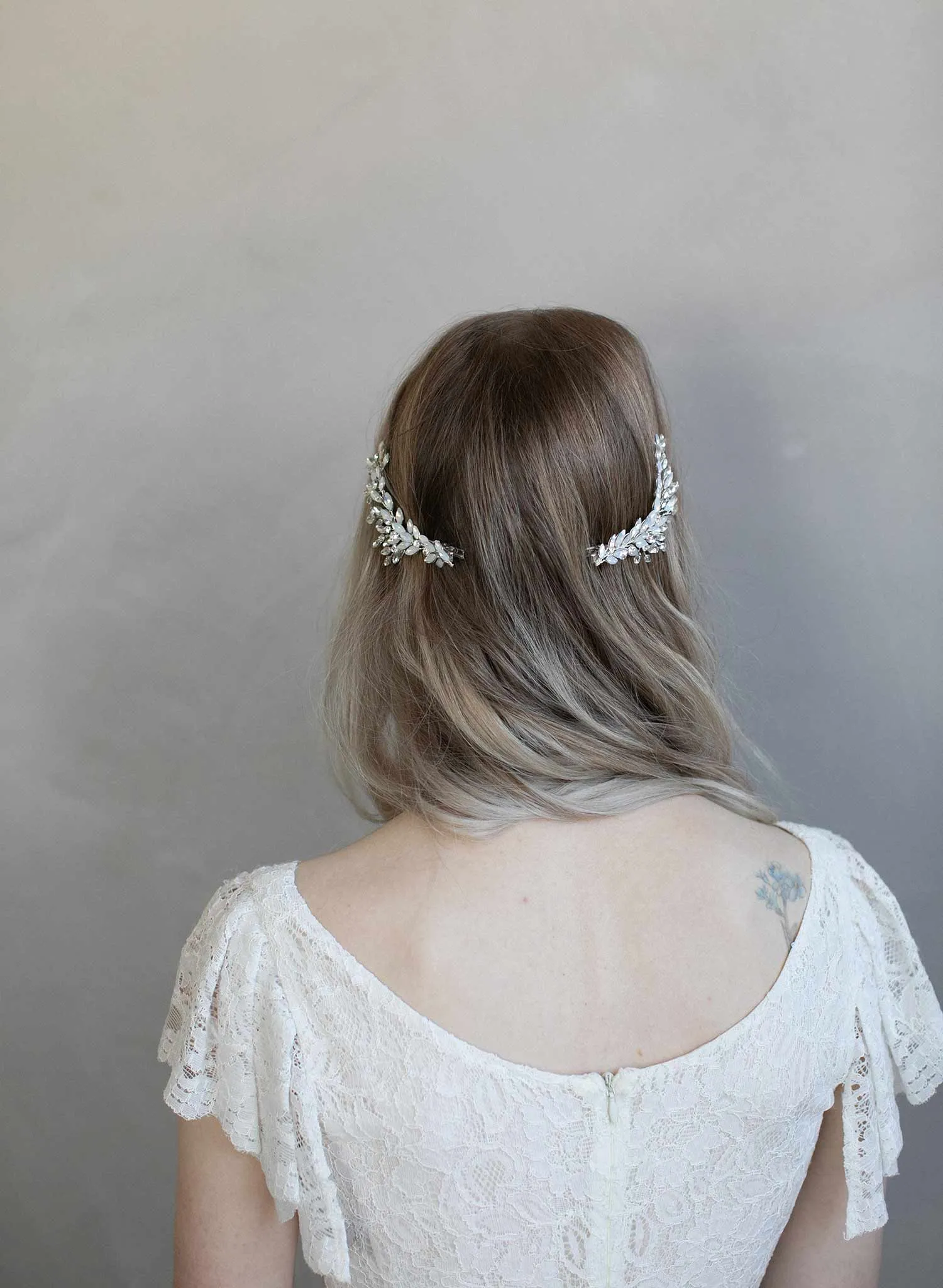 Crystal dove wing hairclip - Style #916