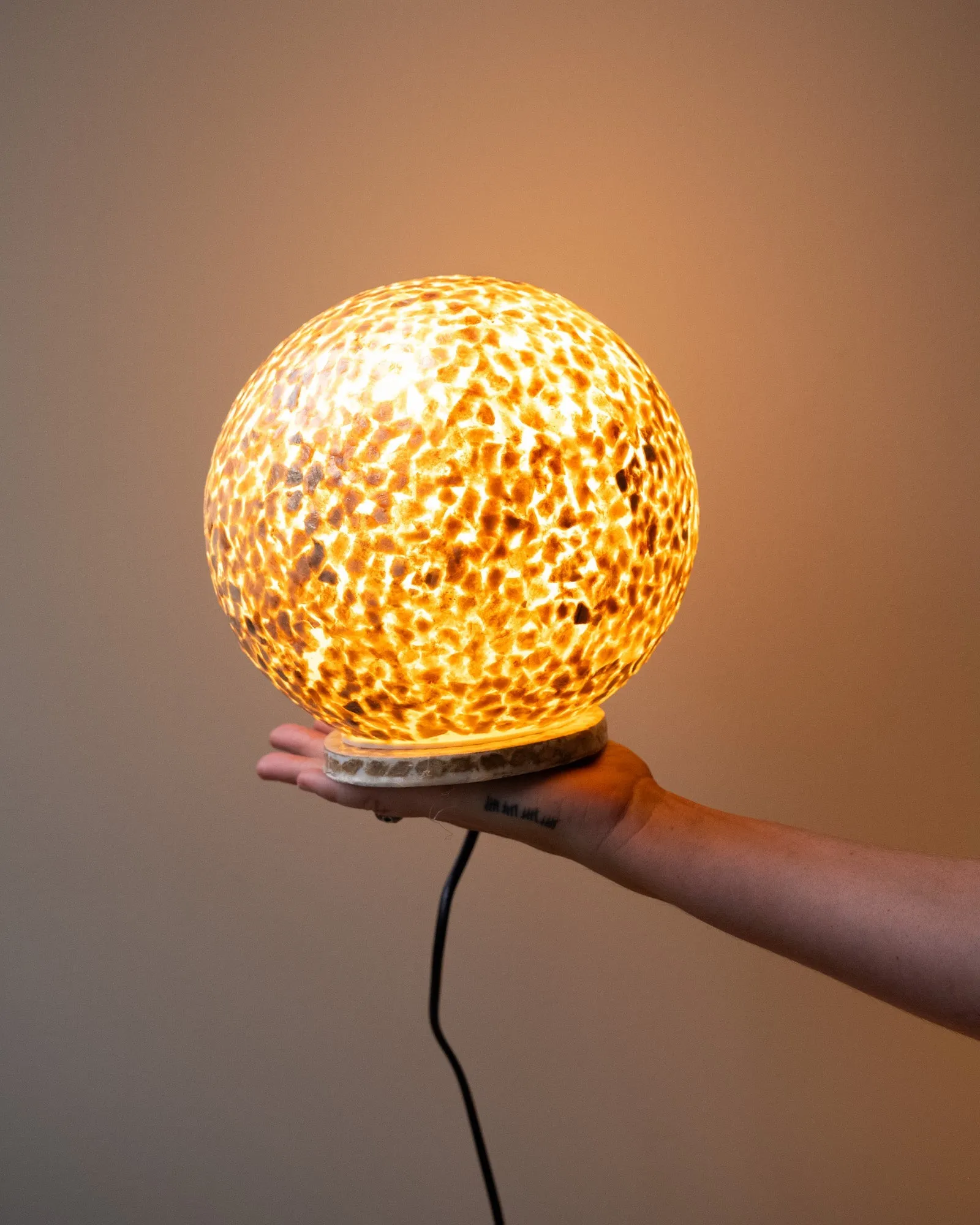 Handmade Lamp Globe Shell Gold