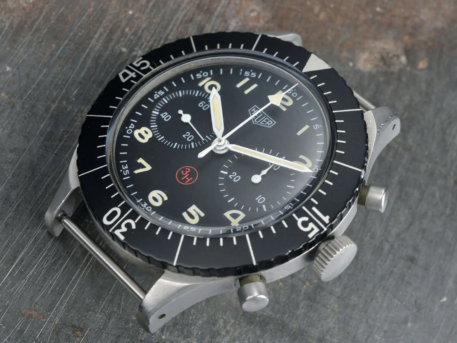 HEUER BUNDESWEHR 3H ‘FLYBACK’ MILITARY CHRONOGRAPH