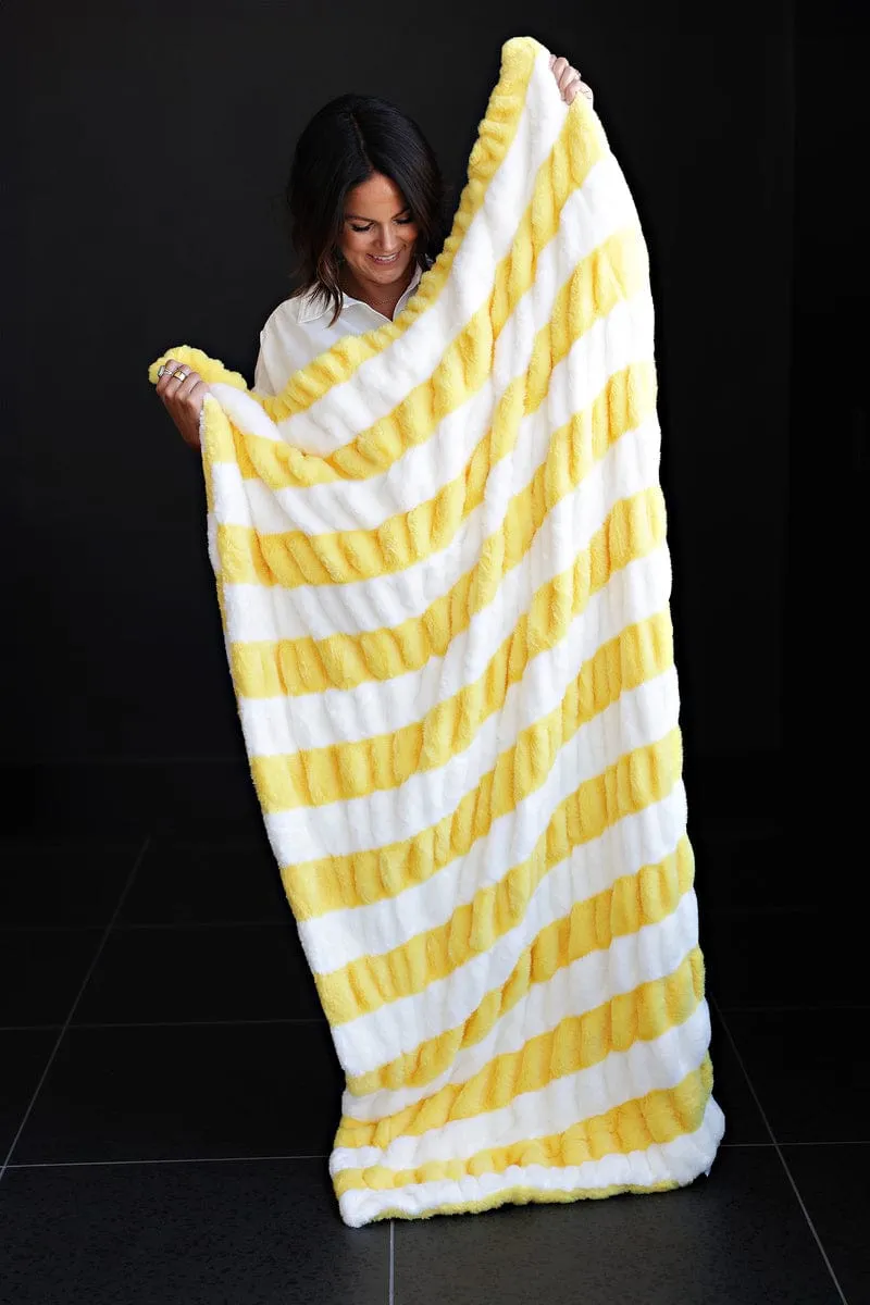 Hugs Lemon Drop Blanket