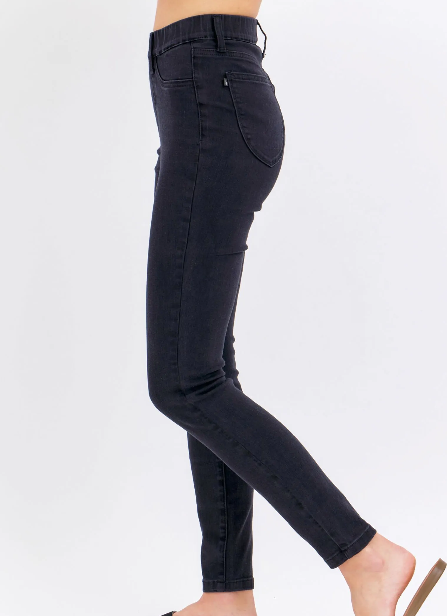 Judy Blue - High Waist Pull-On Black Skinny