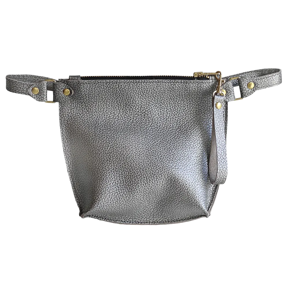 Kitt Belt Bag in Metallic Silver