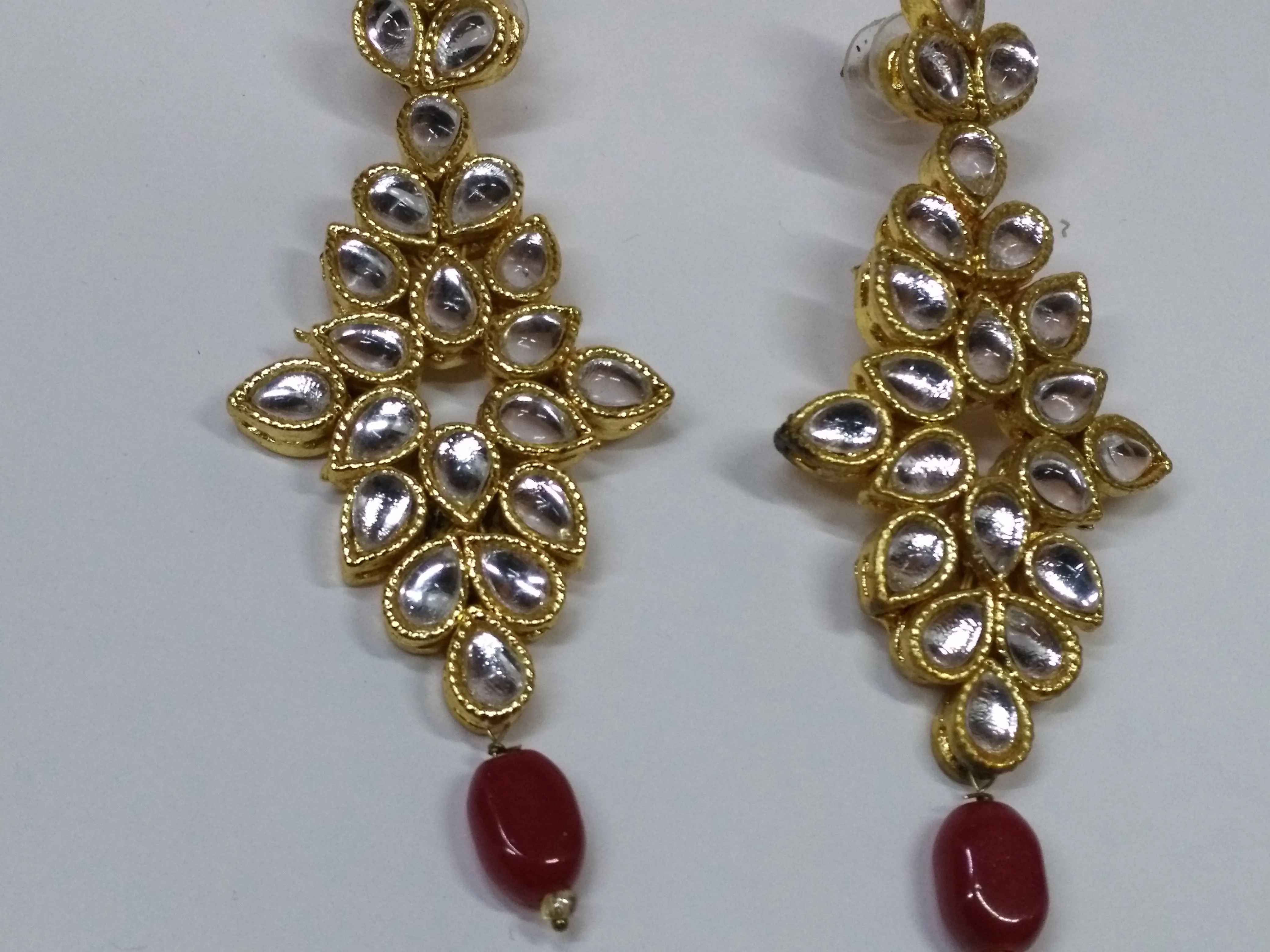 Old Heritage Style Earrings with Kundan work