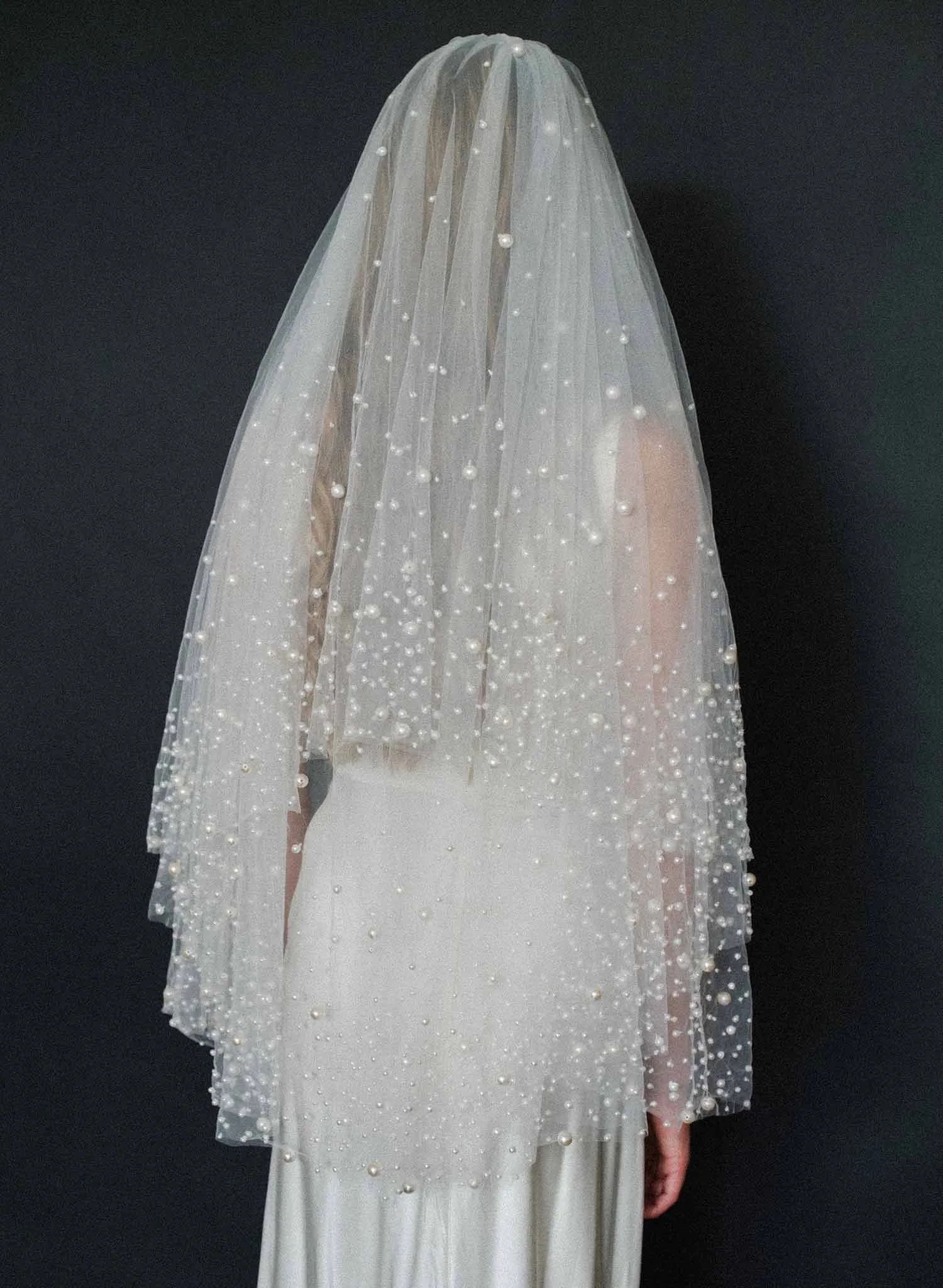 Pearl droplets fantasy veil - Style #2000