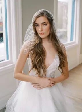 Pearl speckled bandeau headband veil - Style #2469