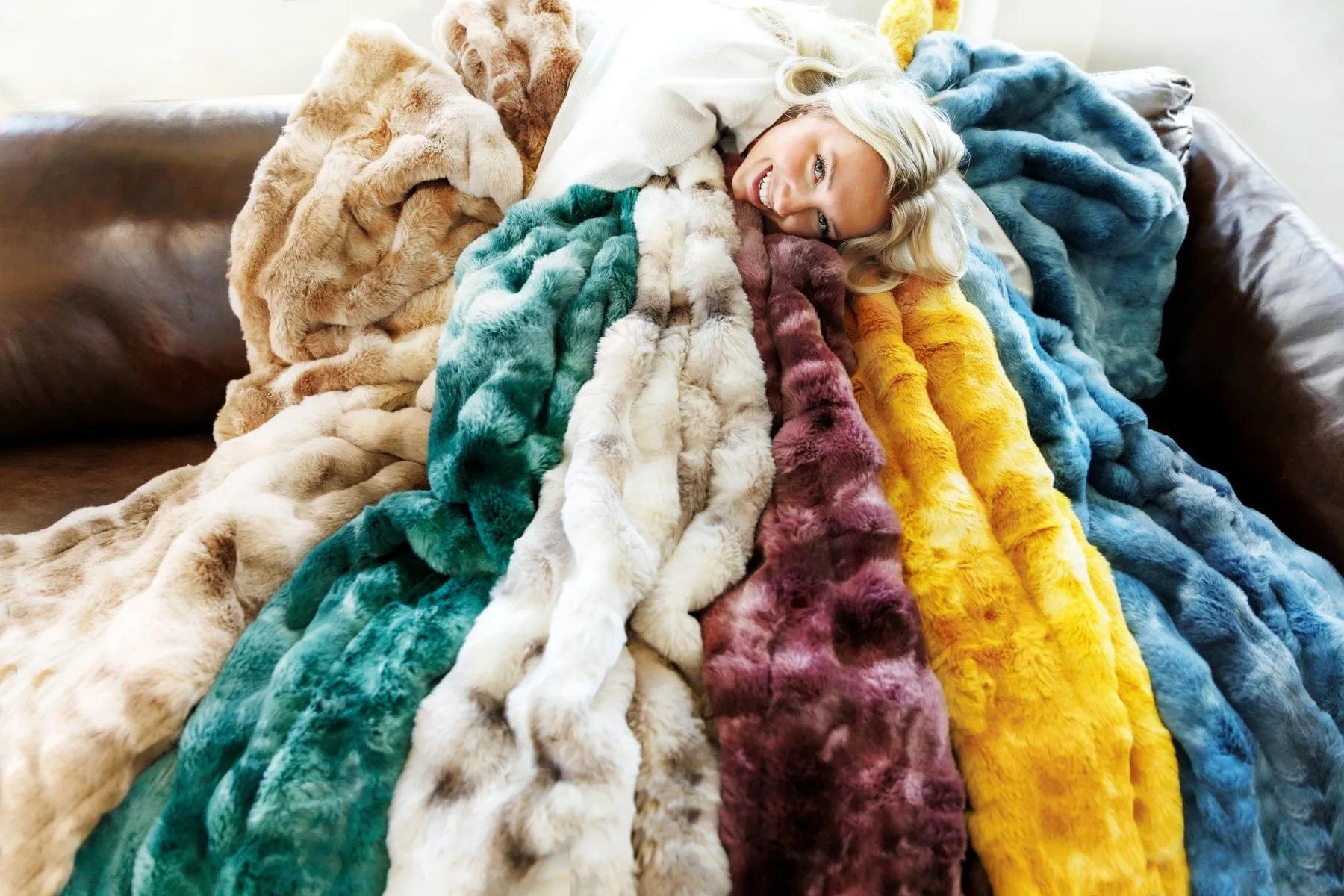 Premium Cloud Amber Blanket