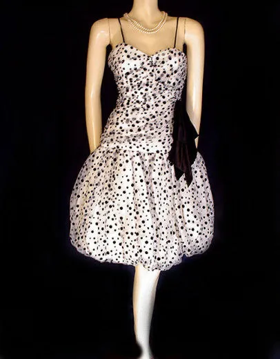 *VINTAGE NANCY BRACCOLONI BLACK VELVET FLOCKED DOTS WITH SWEETHEART NECK BUBBLE BALLOON PARTY DRESS