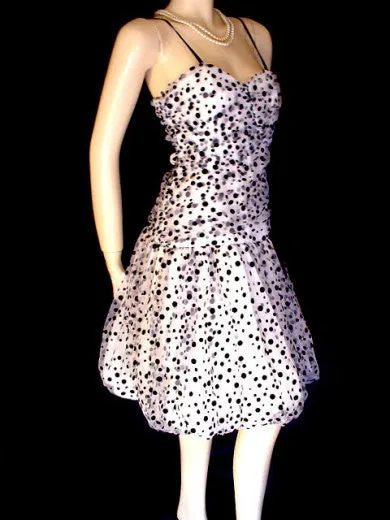 *VINTAGE NANCY BRACCOLONI BLACK VELVET FLOCKED DOTS WITH SWEETHEART NECK BUBBLE BALLOON PARTY DRESS